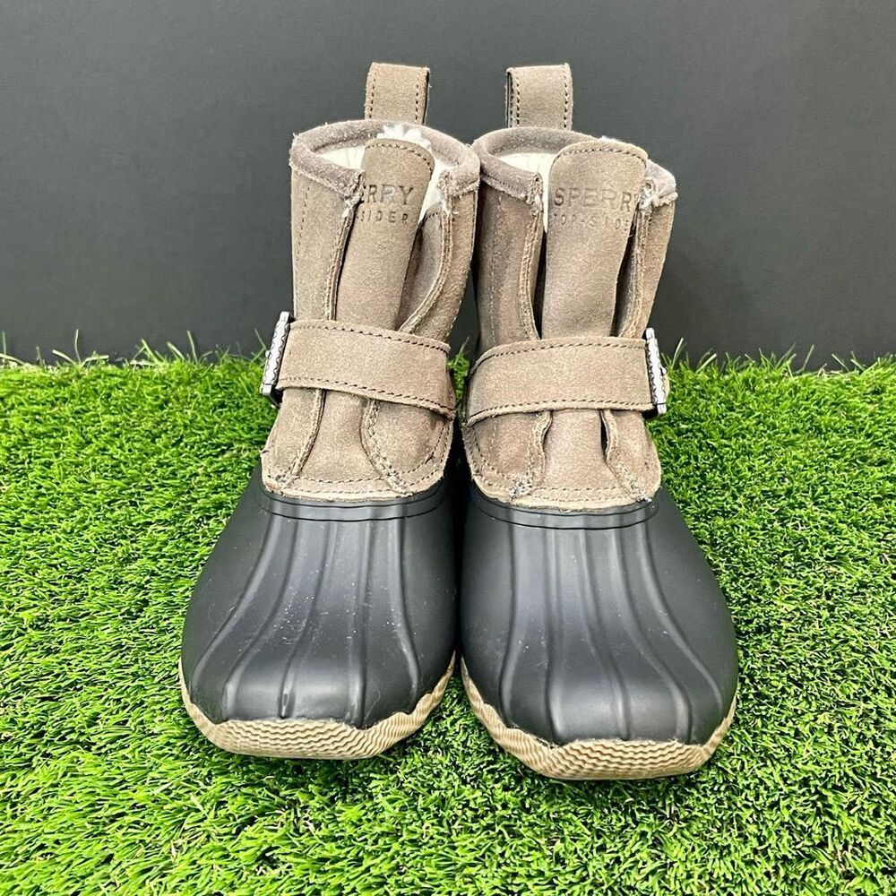 Sperry Rip Water Duck Boots. Size 7M. Very nice.